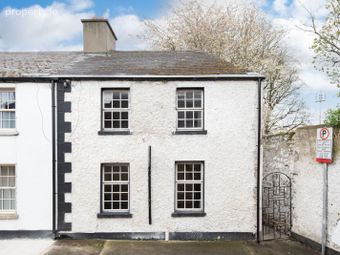12 The Crescent, Donnybrook Road, Donnybrook, Dublin 4