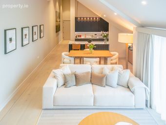 2 Bedroom Penthouse, Dublin 4 - Image 3