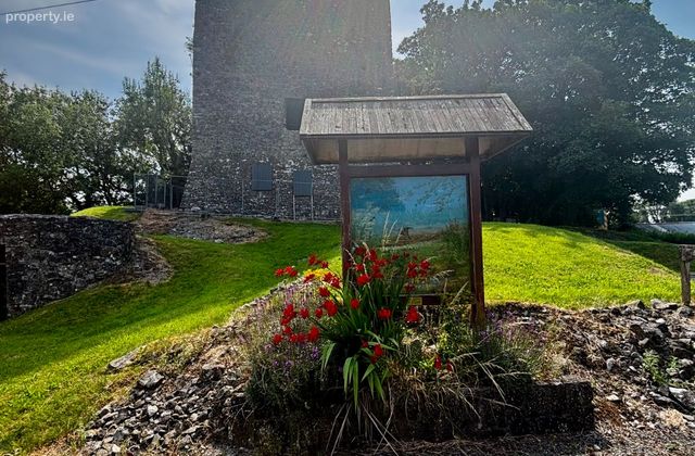 Castlefarm, Dunmore, Co. Galway - Click to view photos