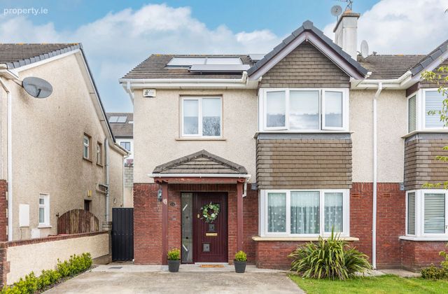 13 Poppyfields Drive, Broomfield Village, Midleton, Co. Cork - Click to view photos