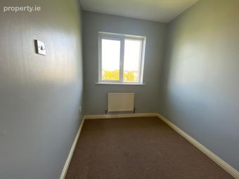 Linnetsfield Square, Clonee, Dublin 15, Clonee, Dublin 15 - Image 4