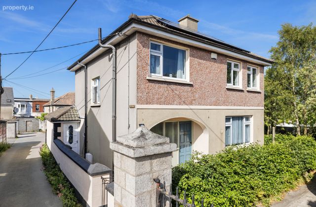Nirvana, Crutchley Lane, Main Street, Bray, Co. Wicklow, Bray, Co. Wicklow - Click to view photos
