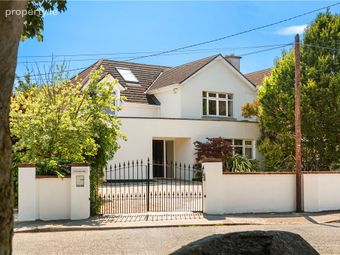 Woodford, Saval Park Gardens, Dalkey, Co. Dublin, Dalkey, Co. Dublin - Image 2