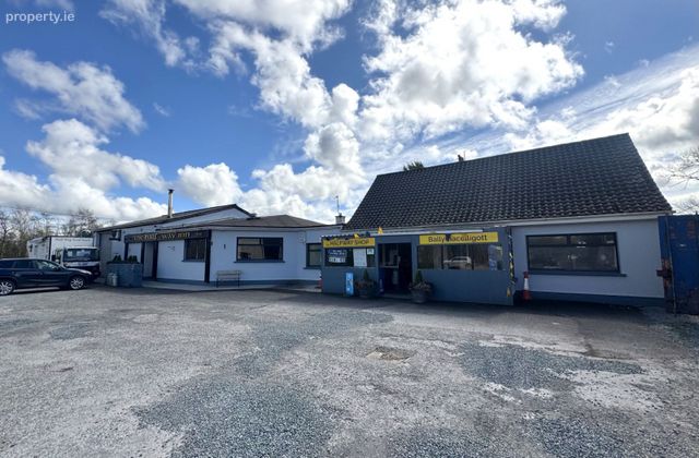 The Halfway Inn, Bar Lounge Local Shop, Ballydwyer, Ballymacelligott, Co. Kerry - Click to view photos