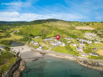C&uacute;rach B&aacute;n, 5 Tragumna Holiday Homes, Skibbereen, Co. Cork - Image 3