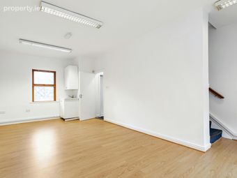 7 Windsor Place, Pembroke Street Lower, Dublin 2, Dublin 2 - Image 2