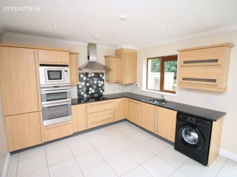 59 The Oaks, Maryborough Ridge, Douglas, Co. Cork - Image 3