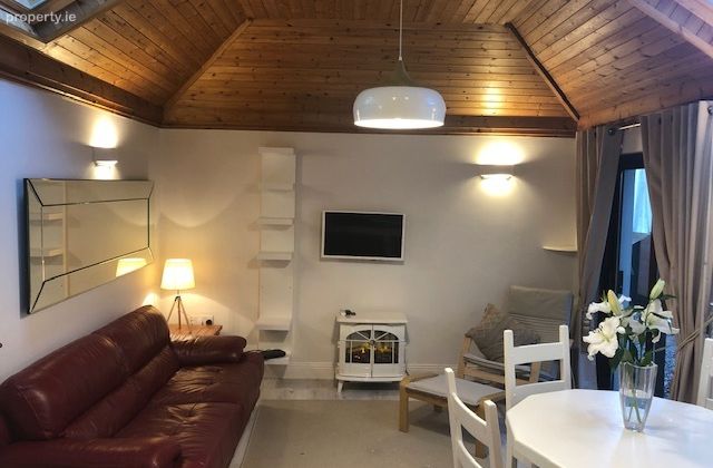 Lurgan Park, Renmore, Co. Galway - Click to view photos