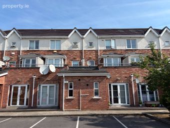 7 Summerseat Court, Main Street, Clonee, Co. Meath - Image 2