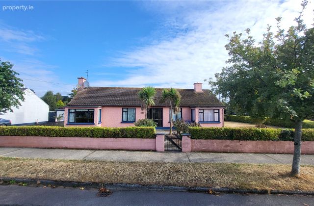 Rosemount, Seaview Avenue, Arklow, Co. Wicklow, Arklow, Co. Wicklow - Click to view photos