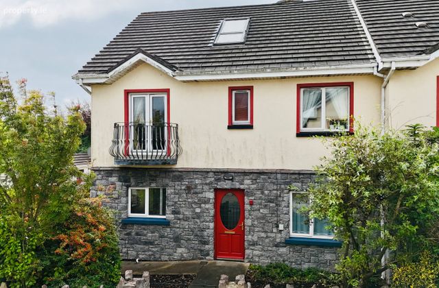 1 Tur Eanna, Clybaun Road, Knocknacarra, Galway, Knocknacarra, Co. Galway - Click to view photos