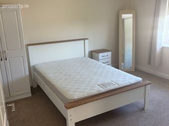 172 Meadow Gate Gorey, Gorey, Co. Wexford - Image 5