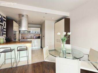 407 Beacon One, Beacon Court, Dublin 18, Dublin 18 - Image 4