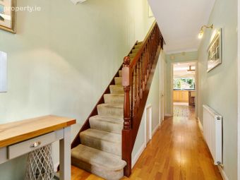 15 College Park Way, Ballinteer, Dublin 16 - Image 2
