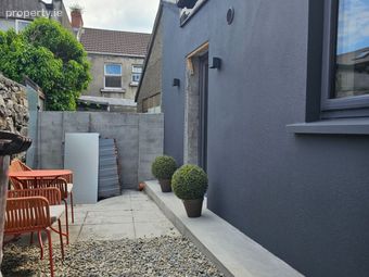 Apartment At Marian Villa, 3 Headford Road, Woodquay, Co. Galway - Image 2