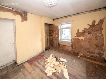 16 Thomas Terrace, Saint Thomas Street, Dungarvan, Co. Waterford - Image 5