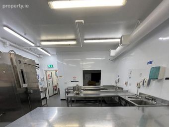 Production Kitchen, Clarehall Shopping Centre, Malahide Road, Clarehall, Dublin 13 - Image 3