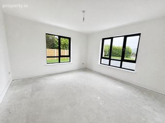 No 15 Lakeview, Cullenagh, Ballina, Co. Tipperary - Image 5
