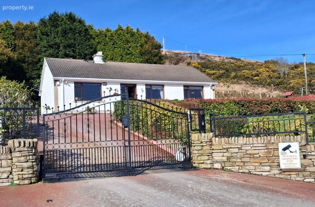 Ballymacarthur, Greencastle, Greencastle, Co. Donegal - Click to view photos