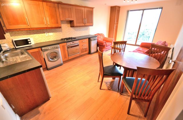 12 Millhouse, 72/73 O Connell Street, Waterford Ci, Waterford City Centre, Co. Waterford - Click to view photos