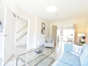 9 The Crescent, Green Hill, Clonhaston, Enniscorthy, Co. Wexford - Image 5