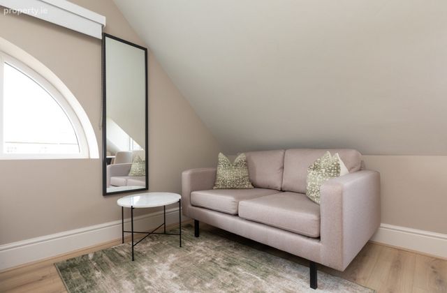Flat 8, 1 Clonskeagh Road, Ranelagh, Dublin 6 - Click to view photos