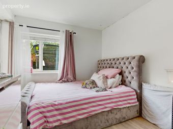 12 Hampton Wood Park, Finglas, Dublin 11 - Image 5