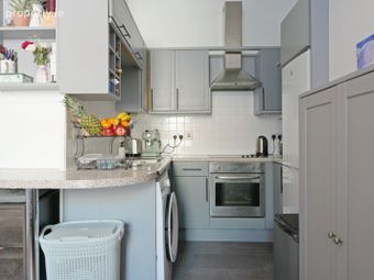 Flat 2, 47 Gardiner Street Upper, North Circular Road, Dublin 1 - Image 3