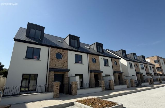 Meadow Park, Ballymullen, Tralee, Co. Kerry, Ballymullen, Tralee, Co. Kerry - Click to view photos