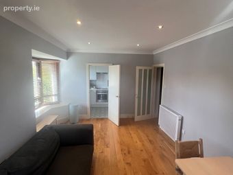Apartment 34, The Willows, Monkstown Valley, Monkstown, Monkstown, Co. Dublin - Image 3