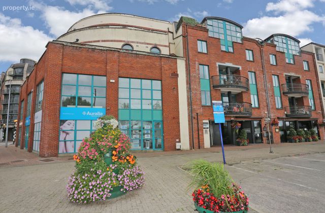 Apartment 15, Steamboat Quay, Limerick City Centre, Co. Limerick - Click to view photos