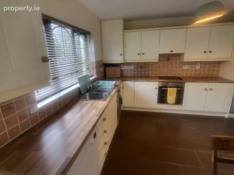 19 Crofton Court, Lough Rinn, Gortletteragh, Co. Leitrim - Image 5