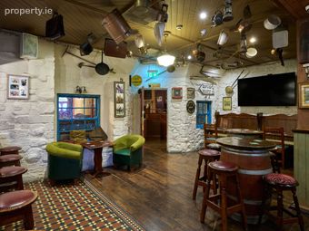 The Thatch, Bar &amp; Kichen, Drogheda, Co. Louth - Image 5