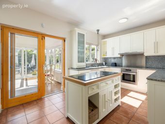 10 Woodlands, Greystones, Co Wicklow, Greystones, Co. Wicklow - Image 5
