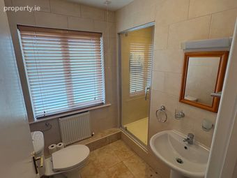 54 Rosemount Estate, 3 Mins Walk To Luas, Dundrum, Dublin 14 - Image 3