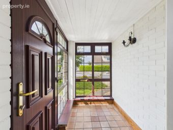 125 Sweet Briar Lawn, Tramore, Co. Waterford - Image 2