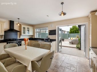 10 Brookhaven Drive, Blanchardstown, Dublin 15, Blanchardstown, Dublin 15 - Image 5