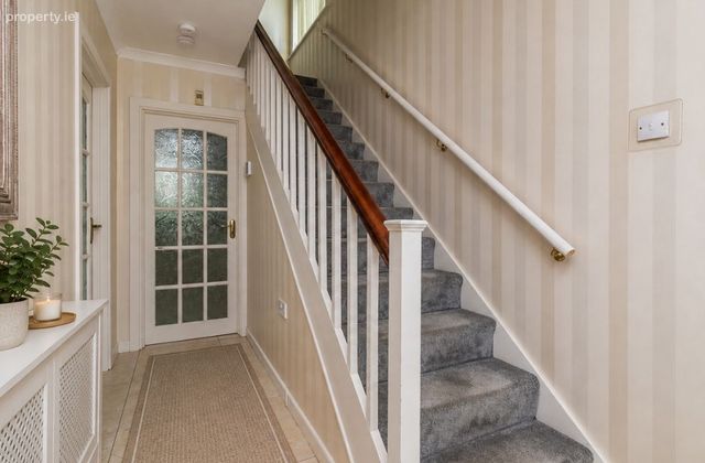 3 Strangford Drive, Newcastle, Co. Dublin - Click to view photos