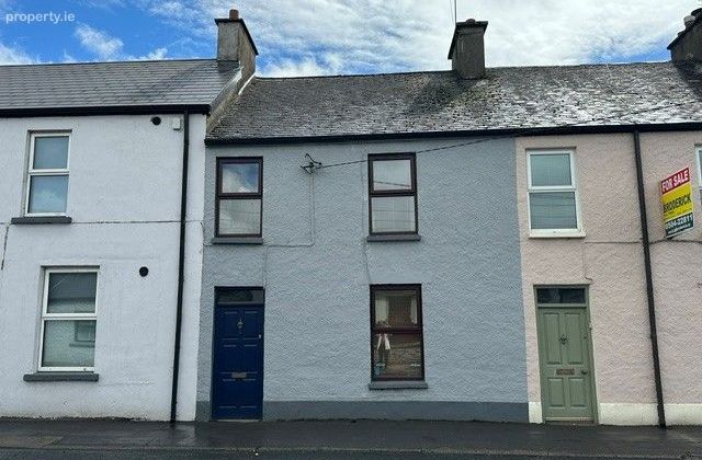 Mitchel Street, Thurles, Thurles, Co. Tipperary - Click to view photos