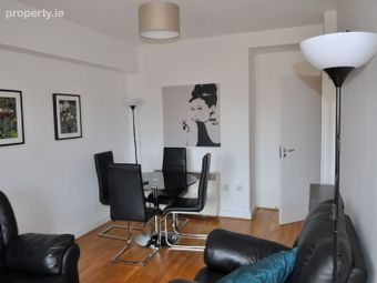 Apartment 32, Canon Court, Christchurch, Dublin 8 - Image 5