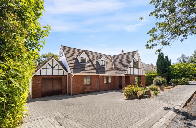 Cluain Dara, 3 Parklands Lower, Enniscorthy, Co. Wexford - Click to view photos