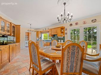 43b Nova Court, Ballea Road, Carrigaline, Co. Cork - Image 4