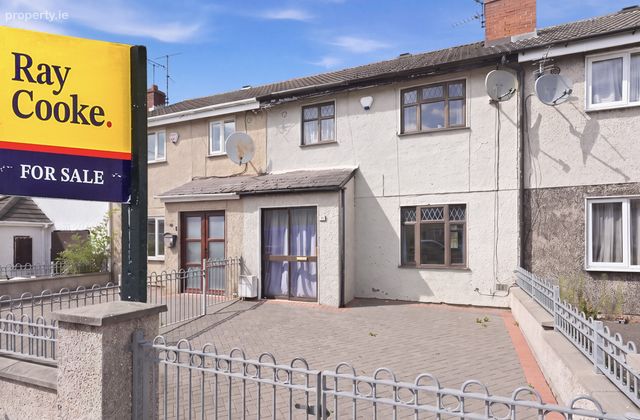 28 Hazelcroft Park, Finglas, Dublin 11, Finglas, Dublin 11 - Click to view photos