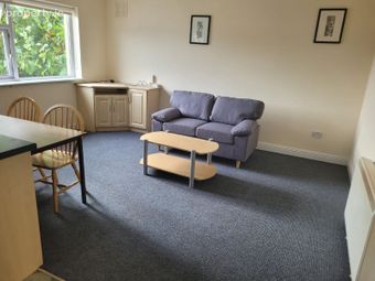 5 Keen Market Appartments, Mountmellick Road, Port, Portlaoise, Co. Laois