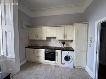 2 Bed, North Circular Road, Dublin 7 - Image 2