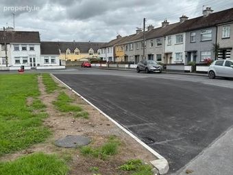 44 Father O'connor Crescent, Mountrath, Mountrath, Co. Laois - Image 2