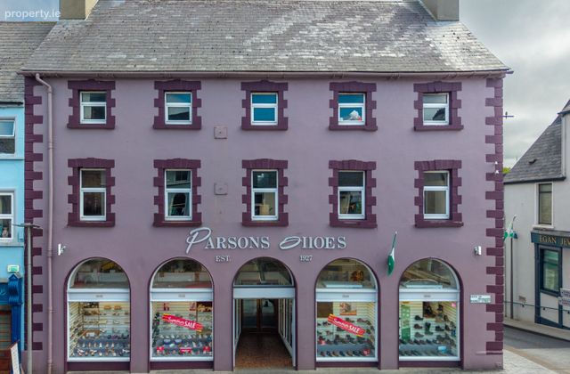 Main Street, Castlebar, Co. Mayo - Click to view photos