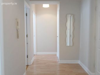 12 Belhavel, Golden Island, Athlone, Co. Westmeath, Athlone, Co. Westmeath - Image 5