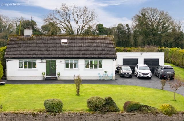 Toberdaly, Rhode, Co. Offaly - Click to view photos