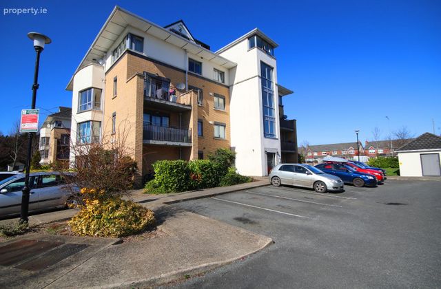 Allendale Square, Clonsilla, Dublin 15 - Click to view photos